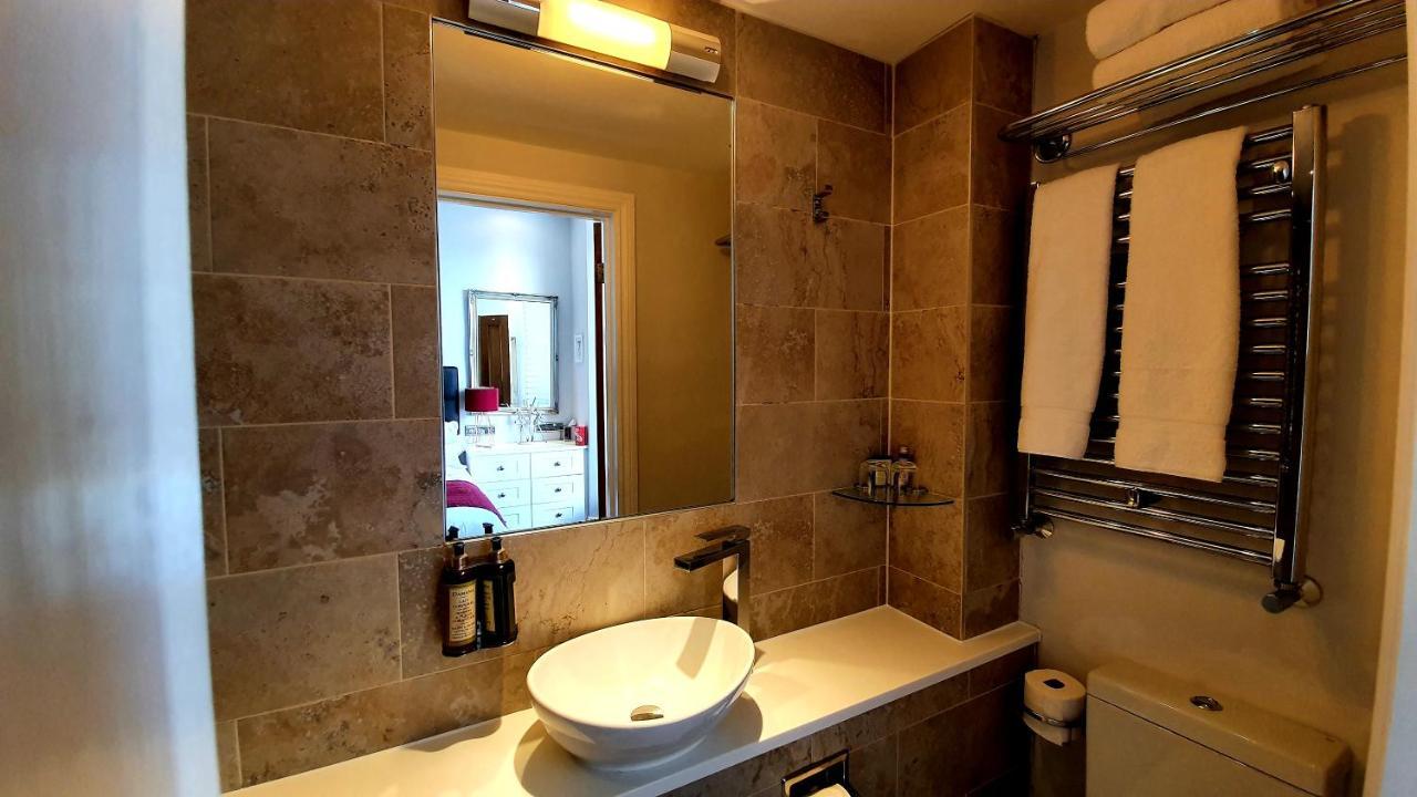 A Room With A View Brighton Ngoại thất bức ảnh Bathroom mirror