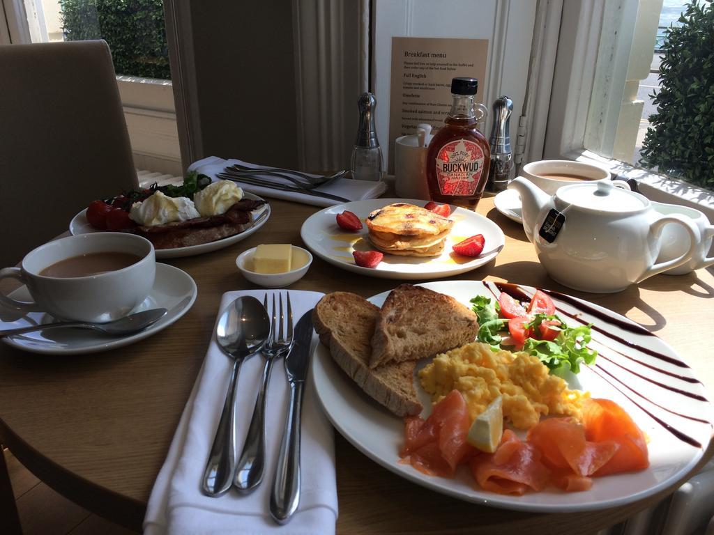 A Room With A View Brighton Ngoại thất bức ảnh Breakfast at the hotel